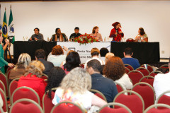 Representantes da Secretaria de Estado da Educação participaram do 2º Seminário do Pacto Nacional pelo Fortalecimento do Ensino Médio, que foi encerrado nessa terça-feira (21), em Curitiba. Promovido pela Universidade Federal do Paraná (UFPR) e Ministério da Educação (MEC), o evento debate ações para melhorias na implantação do programa em todo o Brasil. 21-10-14. 