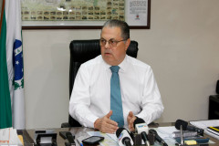 Até esta semana, o sistema da Secretaria da Educação registra 971.379 alunos matriculados. No ano passado eram 1.019.401 estudantes.