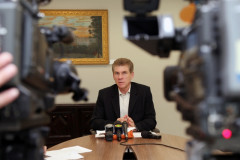 Volta às aulas é a prioridade do governo estadual. O tema será debatido na reunião com a APP-Sindicato, nesta quinta-feira (19), em Curitiba.