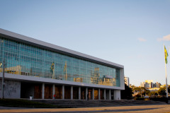 Funcionamento dos órgãos estaduais no feriado