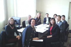 A Secretaria de Estado da Educação recebeu nesta quinta-feira (23) representantes da Fundação Japão, com sede em São Paulo, para reiterar a parceria já existente com o Centro de Línguas Estrangeiras Modernas (Celem). O encontro também contou com a presença de professores da Universidade Federal do Paraná (UFPR) e do Consulado do Japão em Curitiba.