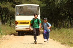 Valores repassados aos municípios para o transporte escolar foram readequados seguindo critérios técnicos. A primeira ação do Governo do Estado foi aumentar os investimentos de R$ 28 milhões, em 2010, para R$ 58 milhões, em 2011