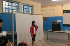 Alunos participam de concurso de poesia