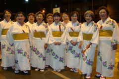 Dança da terceira idade envolve escola e comunidade