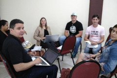 A Secretaria de Estado da Educação promoveu nesta quarta-feira (13), em Curitiba, nova etapa das oficinas para atualização dos planos dos cursos técnicos da rede estadual. O evento teve a participação de profissionais das demais regionais e contemplou os cursos Técnico em Redes de Computadores e Técnico em Manutenção e Suporte em Informática. 