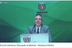 Técnicos da Secretaria Estadual do Meio Ambiente e Recursos Hídricos estão capacitando funcionários e professores da rede estadual.