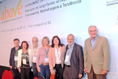 Trabalho apresentou metodologia de aplicação da avaliação e objetivo do programa que fornece subsídios à prática docente.