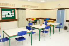 Desde o início do ano já foram depositados R$ 61,7 milhões para as escolas utilizaram na manutenção, pequenos reparos e outras despesas relacionadas com a atividade educacional, como compra de materiais de limpeza e de expediente. Agora, restam apenas mais duas cotas consumo do Fundo Rotativo de 2015 para serem liberadas até o fim do ano, dos meses de outubro e novembro.