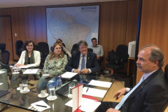 Foi decidido que na próxima semana será realizada, em Curitiba, uma nova reunião para debater a Base Nacional Comum.