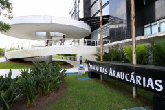 Repartições públicas estaduais estarão fechadas entre os dias 24 de dezembro de 2015 e 3 de janeiro de 2016, exceto serviços essenciais.