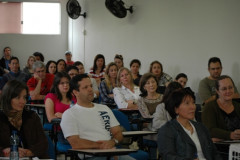 Durante quatro dias, cerca de 400 professores da disciplina se encontram para se atualizarem em evento de formação continuada.