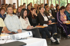 Encontro reuniu professores, alunos e funcionários das escolas públicas de Curitiba para celebrar data do dia 24, escolhida como Dia do Rio.