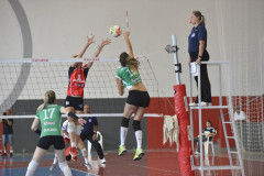 A Secretaria do Esporte e do Turismo (SEET) abre, no próximo dia 11 de fevereiro, processo seletivo para contratação de 290 profissionais de educação física e acadêmicos de quatro cursos para atuar nos Programas Vida Saudável e Segundo Tempo - PST Modalidades. Os bolsistas selecionados irão trabalhar com idosos, no Vida Saudável, e com crianças e adolescentes no PST Modalidades. Os programas são realizados pelo Governo do Estado em parceria com o Ministério do Esporte. Foto ilustrativa.