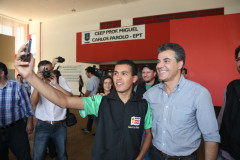 O governador Beto Richa inaugurou nesta quinta-feira (5) o Centro Estadual de Educação Profissional (Ceep) Professor Miguel Carlos Parolo, em Pitanga, Região Central do Paraná. O Ceep, que recebeu investimentos de R$ 7,3 milhões por meio de parceria entre o Estado e o Ministério da Educação, tem capacidade para atender 1.200 estudantes. A secretária de Estado da Educação, professora Ana Seres, participou da solenidade.