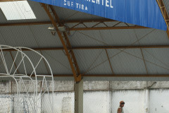 Estrutura provisória vai abrigar as aulas durante o período em que os ambientes do estabelecimento serão amplamente reformados