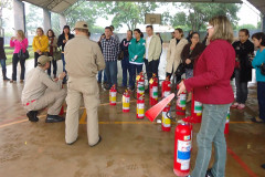 Núcleo Regional de Educação de Goioerê em parceria com o Corpo de Bombeiros realiza nos dias 1º de junho em Goioerê e dia 06 de junho em Ubiratã, a 6ª etapa de Capacitação de Brigadistas através do Programa Brigada Escolar – Defesa Civil na Escola.