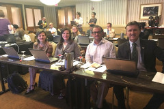 A superintendente explica que o problema do abandono dos estudos no ensino médio é um problema comum a ser enfrentado. “Muitos deixam a escola para trabalhar e não voltam mais. Temos que discutir soluções para manter a escola atrativa, até porque o jovem de hoje é diferente e tem necessidades e expectativas diferentes. Nosso papel é fazer as adequações e mantê-los estudando”, disse Fabiana Campos.