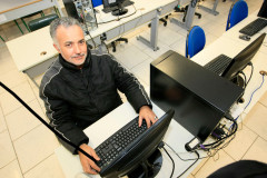 A Secretaria da Educação do Paraná realiza nos dias 20 e 21 de outubro o 1º Encontro Estadual de Tecnologias Educacionais do Paraná: Autoria e Prática dos Professores. O evento acontece na Diretoria de Políticas e Tecnologias Educacionais, em Curitiba, e deve reunir 250 professores da rede estadual, além de convidados. Estão programadas mesas redondas e oficinas.