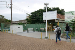 Estudantes, pais, professores e representantes da comunidade do Centro Estadual de Educação Profissional Pedro Boaretto Neto, também em Cascavel, criaram o grupo “Desocupa Cascavel” para dialogar com os manifestantes