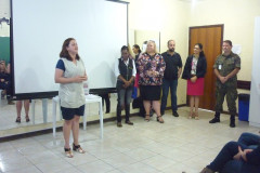 A professora de Matemática do Colégio Estadual Mathias Jacomel, em Pinhais (Região Metropolitana de Curitiba), Regiane Slomski, lembrou que a experiência despertou nos estudantes o interesse pela área da computação. “O programa serviu como estímulo para os alunos saírem pouco do contexto teórico da sala e despertarem a criatividade para o mundo da programação”, disse Regiane, que orientou as atividades no colégio.