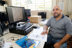 Um dos projetos do Estado selecionados é intitulado “Análise de proporção entre o número de publicações, diagramação e os valores praticados por veículos de comunicação impressos: possibilidades de redução de despesas” e teve como objetivo auxiliar servidores que são responsáveis pelo envio de publicações oficiais a reduzir custos das publicações por meio da diagramação