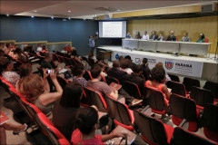 O Paraná lançou nesta terça-feira (7), em Curitiba, o SOS Racismo – pelo telefone 0800-642-0345 a população pode denunciar e receber orientações sobre como proceder em casos de racismo e discriminação