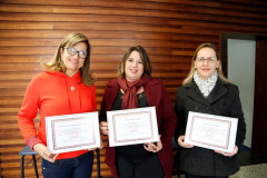 As escolas estaduais da Região Metropolitana de Curitiba receberam, nesta terça-feira (13), na capital, o Prêmio Gestão Paraná. As unidades foram selecionadas por trabalhar com projetos pedagógicos inovadores, praticar a gestão participativa dos recursos públicos e envolvimento da comunidade no cotidiano escolar. A premiação foi no auditório da Unibrasil, no bairro Tarumã, na capital. As unidades pertencem ao Núcleo Regional de Educação da Área Metropolitana Norte. 