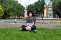 Os estudantes Lucas Boscariole Silva, de 15 anos, e Gustavo Palote da Silva Martins (foto), de 16 anos, fizeram parte das delegações brasileiras na Expo-Science Internacional 2017, em Fortaleza (CE) e na Olimpíada Internacional de Linguística (IOL), em Dublin (Irlanda), respectivamente. Os estudantes participam de oficinas multidisciplinar com o atendimento especializado no Núcleo de Atividades de Altas Habilidades/Superdotação (Naahs) no Colégio Estadual Vicente Rijo, em Londrina (Norte do Estado).