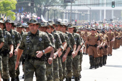 Participação de alunos da rede estadual comemora os 70 anos da Secretaria de Estado da Educação, criada em 1947.