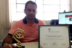 O aplicativo para smartphone Escola Paraná, desenvolvido pela Secretaria de Estado da Educação em parceria com a Companhia de Tecnologia da Informação e Comunicação do Paraná (Celepar), venceu a 11ª edição do Prêmio Case de Sucesso Portal IT4CIO. O app paranaense lançado em agosto foi o mais votado entre os cases de tecnologia da informação da iniciativa pública e privada da região Sul.