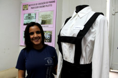 “A formação deu toda a fundamentação teórica para a nossa pesquisa. Como resultado podemos documentar a evolução dos uniformes que eram usados em épocas diferentes em nossa escola”, afirmou a aluna Amanda Raquel Alves dos Santos, também de 16 anos.