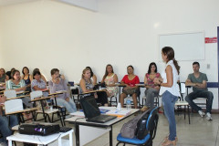 SALAS DE APOIO – O programa atende às dificuldades de aprendizagem de crianças que frequentam o 6º ou 9º ano do Ensino Fundamental. Esses alunos participam de aulas de Língua Portuguesa e...