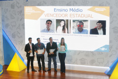 Secretaria Estadual de Educação do Paraná; Entrega do Prêmio Empreededorismo no auditório do Sebrae, CEEP Centro Estadual de Educação Profissional Professora Maria Lydia Cescato Bomtempo de Assai foi a vencedora na categoria Ensino Médio. 27-04-18. Foto: Hedeson Alves