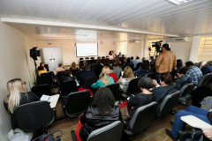 O Programa Institucional de Bolsas de Iniciação à Docência (Pibid) e o Programa de Residência Pedagógica do Governo Federal estiveram em debate na Secretaria da Educação nesta quarta-feira (09). Os programas foram o tema principal da reunião do Fórum Permanente de Apoio à Formação Docente do Paraná, realizada em Curitiba.