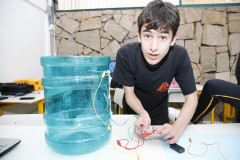 Secretaria Estadual de Educação do Paraná; Alunos do Colégio Estadual Aline Picheth participam de oficinas no SEED LAB, na foto o aluno Gustavo Mendonça Moreira. 12-07-18. Foto: Hedeson Alves