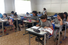 Dos 215 casos de evasão registrados pela escola nesse ano, 213 já foram resolvidos.