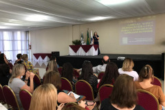 Documento será a referência para a reorganização dos currículos no Paraná acrescentando o contexto paranaense às definições da Base Nacional Comum Curricular. 