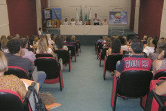 130 professores ingressantes no PDE, turma 2012, do Núcleo Regional de Educação de Cascavel participaram da aula inaugural na última segunda-feira (27).