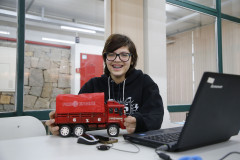 Pré-inscrições acontecem até domingo (16) para 300 vagas destinadas a estudantes do Ensino Médio de escolas públicas e particulares. Iniciativa é uma parceria entre Secretaria da Educação e Instituto de Tecnologia de Massachusetts (EUA).  Foto: Hedeson Alves