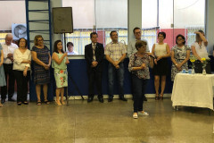 A secretária estadual da Educação, Lucia Cortez, inaugurou na tarde desta quarta-feira (12) o Centro de Francisco Beltrão, que vai funcionar no Colégio Estadual Dr. Eduardo Virmond Suplicy. No local serão atendidos os Núcleos Regionais de Educação de Dois Vizinhos, Francisco Beltrão, Laranjeiras do Sul e Pato Branco, com uma população de 4.534 pessoas surdas.