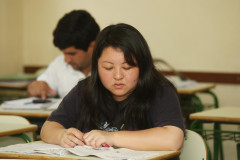 Estão abertas as matrículas para a Educação de Jovens e Adultos (EJA) da Secretaria de Estado da Educação do Paraná. Interessados devem procurar um Centro Estadual de Educação Básica para Jovens e Adultos (CEEBJA) ou escola estadual que oferte a modalidade até 18 de janeiro. Foto de arquivo.