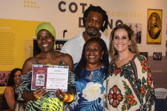 Obra pode ser trabalhada em sala de aula por escolas das redes pública e particular, além de universidades, que podem utilizar o conteúdo em todas as disciplinas para complementar o currículo pedagógico.