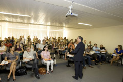 Os 32 NREs estiveram presentes nos dias 07 e 08 de março no encontro promovido pela Coordenação de Apoio Financeiro à Rede Escolar (CAF), realizado na (SEED), para orientação quanto à gestão de recursos federais.