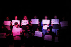 Secretaria Estadual de Educação do Paraná; Colégio Estadual Roberto Langer Júnior que tem projetos contra a prática de bullyng como peça de teatro, na foto encenação da peça teatral Bullyng Qual a Graça. Foto: Hedeson Alves