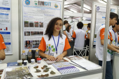 Pesquisa científica para o controle do uso de agrotóxicos e novas tecnologias no resgate em situação de catástrofes naturais: esses são alguns dos projetos pensados por alunos da rede estadual de ensino apresentados na Feira de Paranaense de Ciência e Tecnologia (Feparcit) 2019, realizada em Cascavel (Oeste).