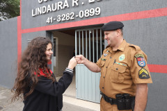 Escola Segura - Colégio Estadual Profa. Lindaura R. Lucas. - cabo Garcia, soldado voluntário. N/F: Natália Werneck, aluna.São José dos Pinhais, 13-09-19.Foto: Arnaldo Alves / AEN.