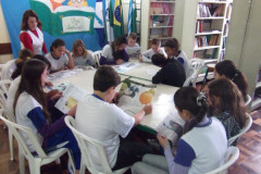 Colégio desenvolve jornal impresso com os alunos