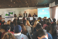 Operadores municipais discutem papel da assistência social, saúde e educação do Programa Bolsa Família.