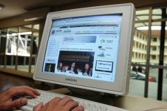 Desde o seu lançamento em 24 de agosto de 2011, houve cerca de 15 milhões de visita, com um total de 37 milhões de visualizações de página. 