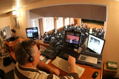 " Como aproveitar melhor seus estudos" é o tema da web conferência que o professor Luciano Steyer faz nesta quarta-feira (05/09) no Colégio Estadual Sagrada Família em Campo Largo.